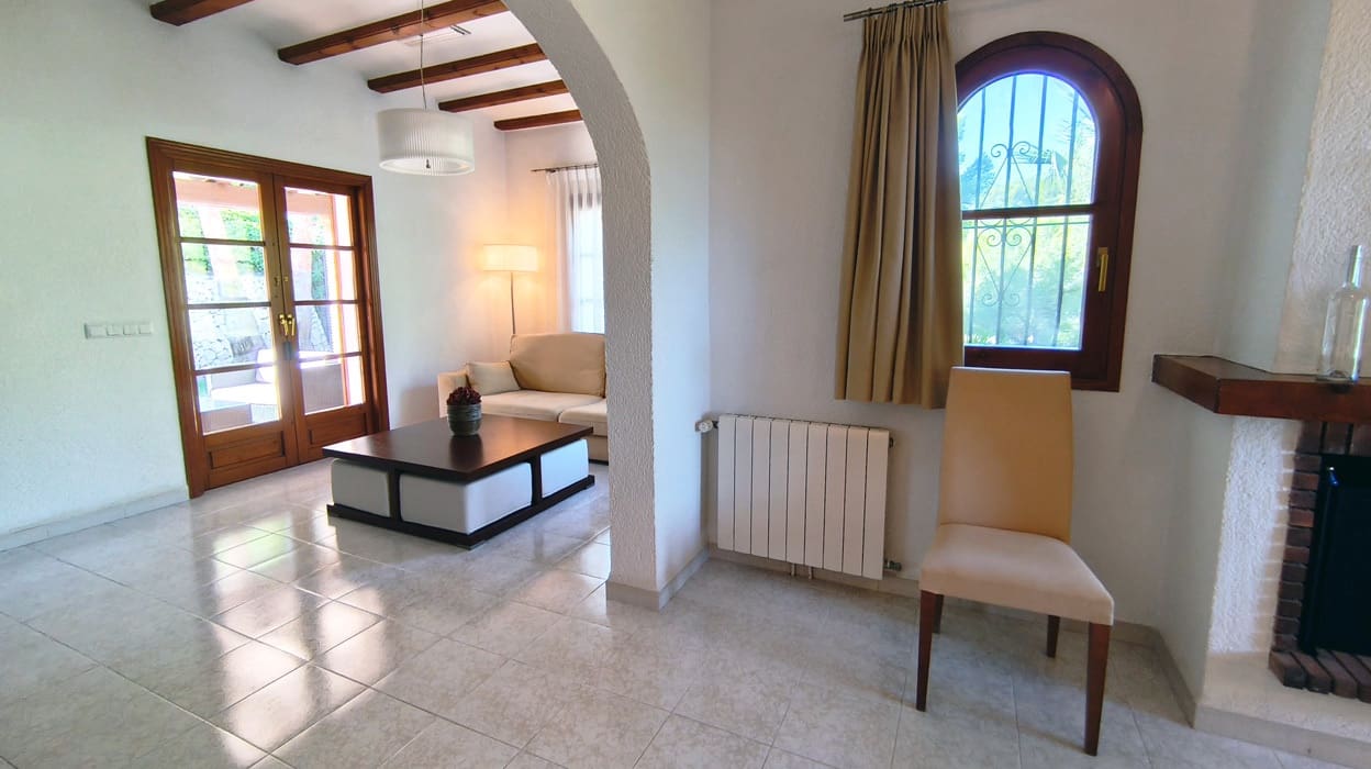5 Zimmer Villa zu verkaufen in La Sella mit Pool Garage - 785.000 € (Ref: 10039993)