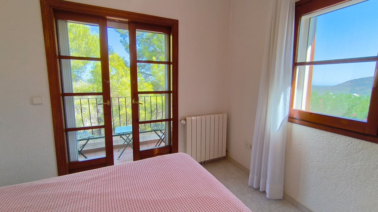 5 Zimmer Villa zu verkaufen in La Sella mit Pool Garage - 785.000 € (Ref: 10039993)