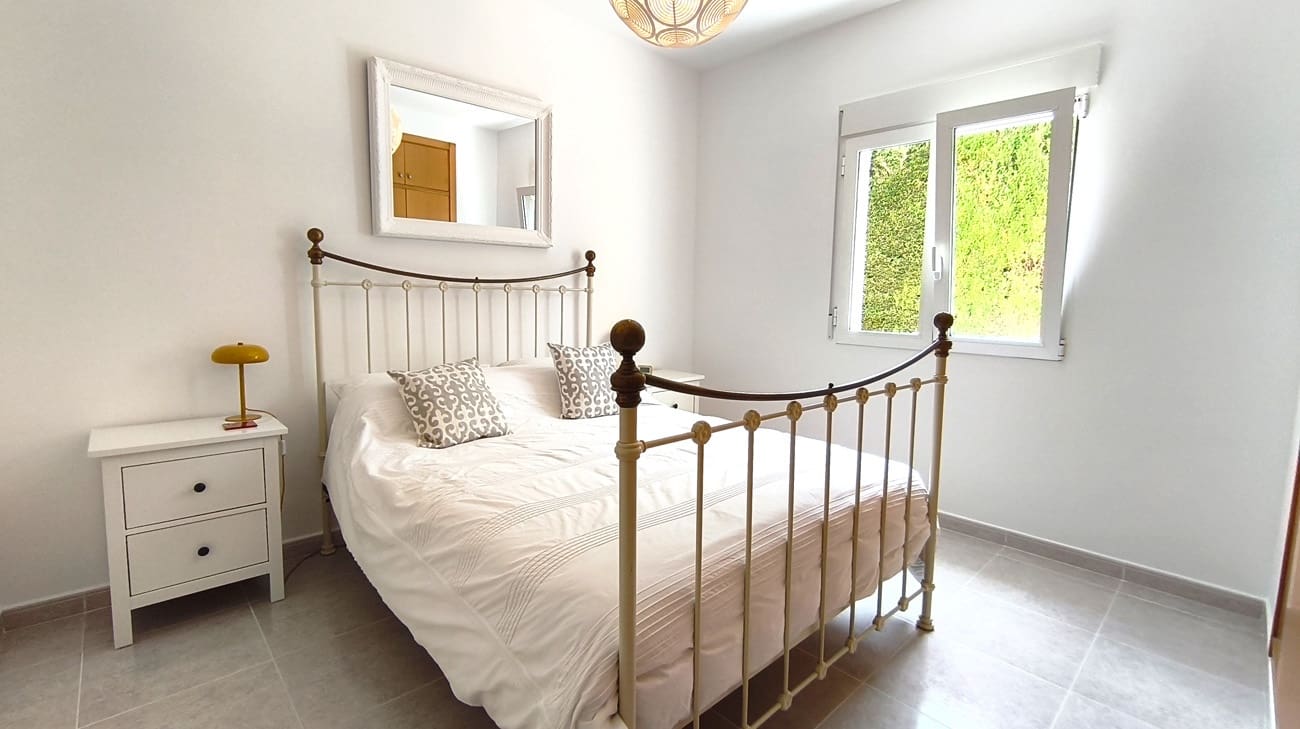 3 bedroom Villa for sale in La Sella with pool - € 439,000 (Ref: 10039994)