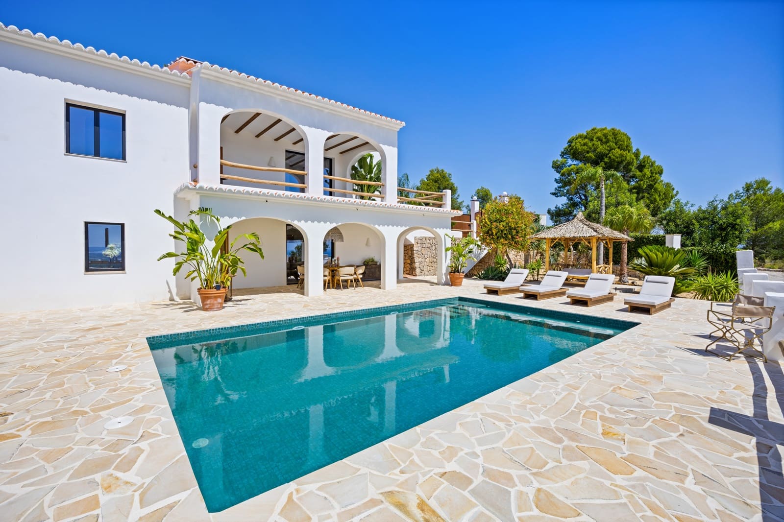 4 quarto Moradia para venda em Oliva - 1 250 000 € (Ref: 10039996)