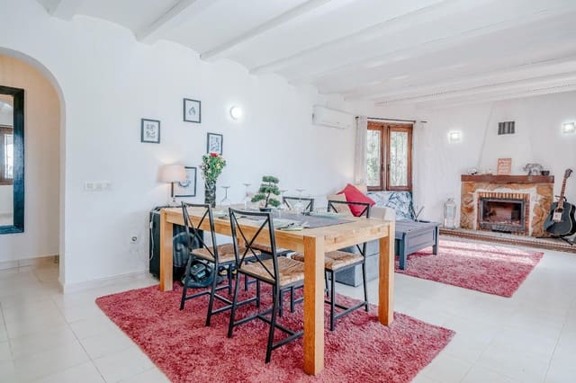 2 makuuhuone Huvila myytävänä paikassa Paichi, Teulada-Moraira mukana 
autotalli - 550 000 € (Ref: 10039998)