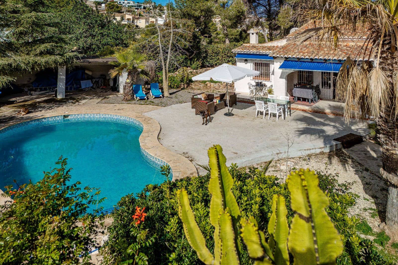 Chalet de 2 habitaciones en Moraira en venta con garaje - 550.000 € (Ref: 10039998)