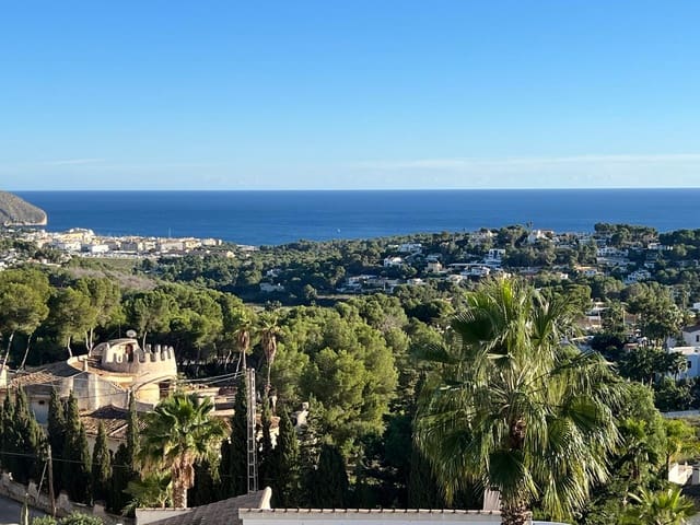 4 soverom Villa til salgs i Pinar del Advocat - Cometa, Teulada-Moraira med garasje - € 1 565 000 (Ref: 10040000)