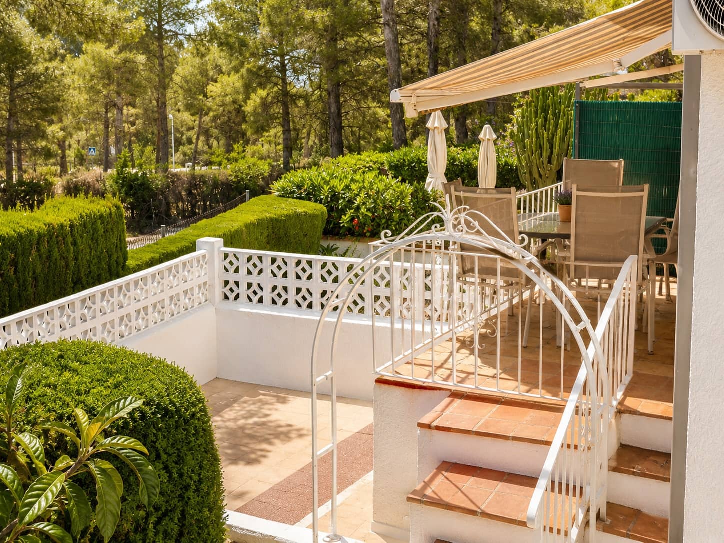 2 soveværelse Byhus til salg i Moraira - € 329.000 (Ref: 10040003)