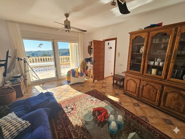 4 sovrum Villa till salu i Pinar del Advocat - Cometa, Teulada-Moraira med pool garage - 675 000 € (Ref: 10040008)