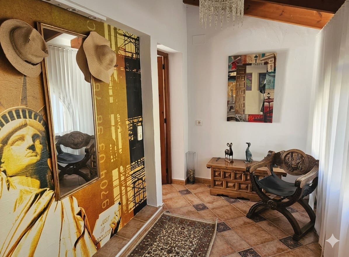 4 bedroom Villa for sale in Moraira with pool garage - € 675,000 (Ref: 10040008)