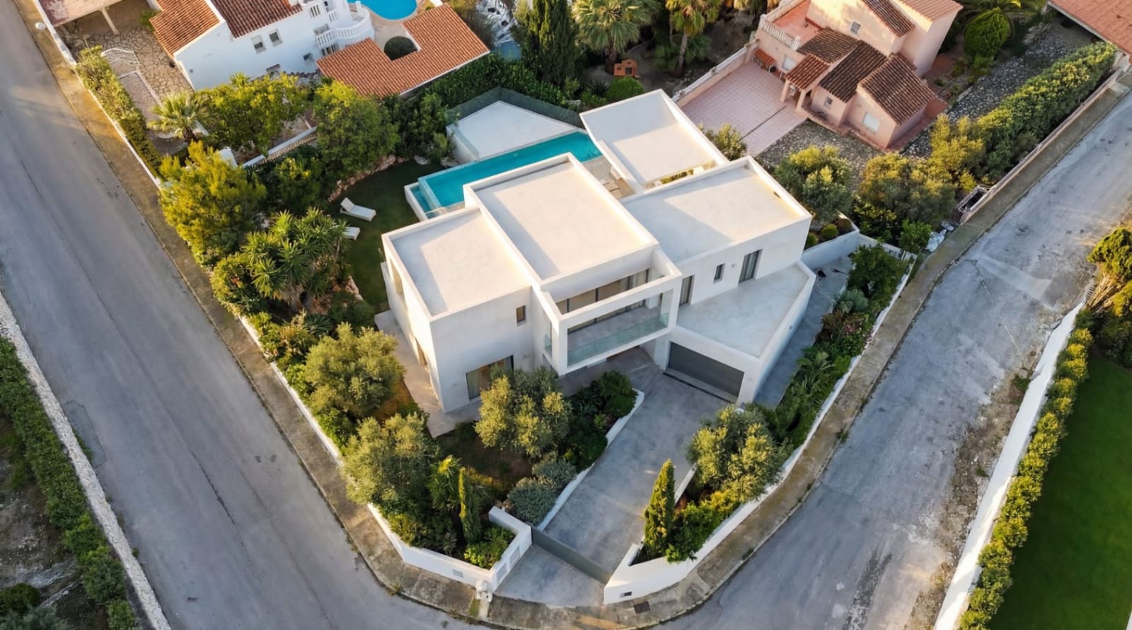 4 quarto Moradia para venda em Benitachell / Benitatxell com piscina garagem - 1 550 000 € (Ref: 10040011)