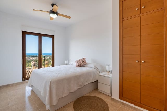 Apartamento de 3 habitaciones en Ráfol de Almunia en venta con piscina garaje - 235.000 € (Ref: 10040012)