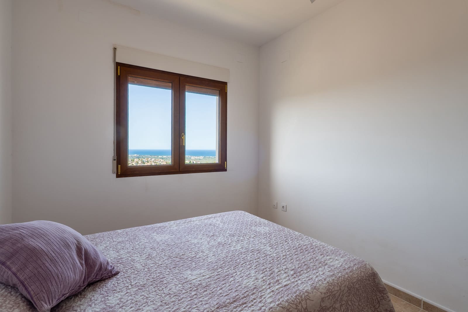 Apartamento de 3 habitaciones en Ráfol de Almunia en venta con piscina garaje - 235.000 € (Ref: 10040012)