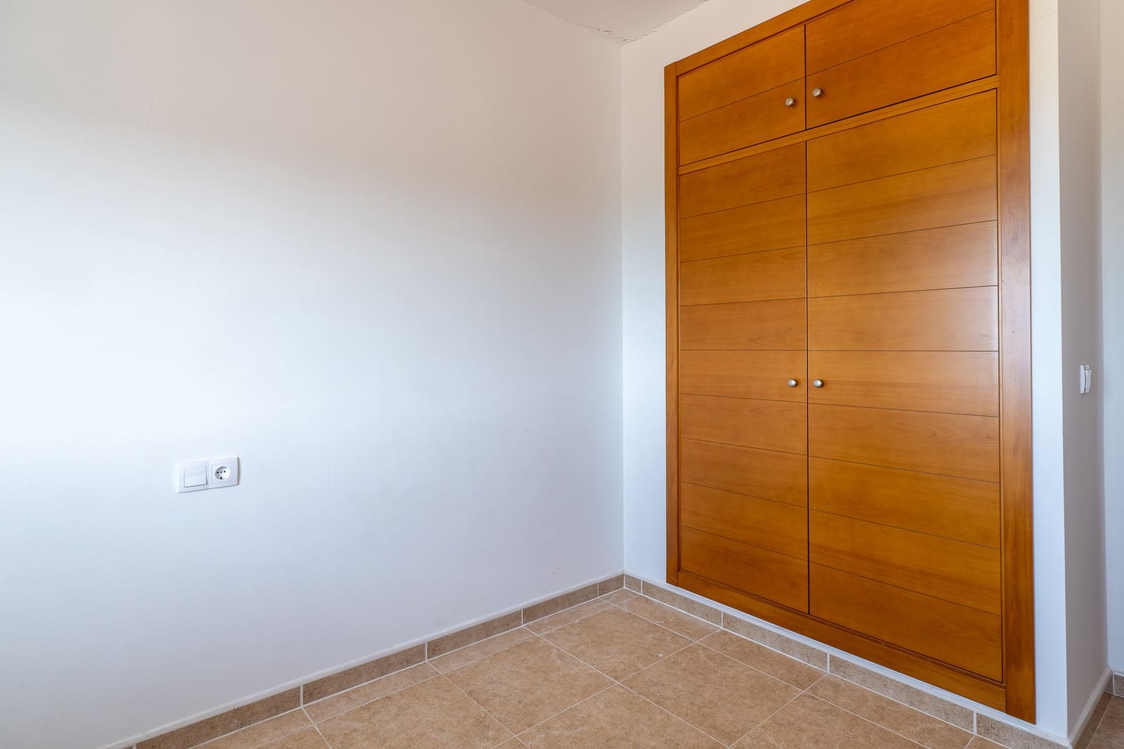 Apartamento de 3 habitaciones en Ráfol de Almunia en venta con piscina garaje - 235.000 € (Ref: 10040012)