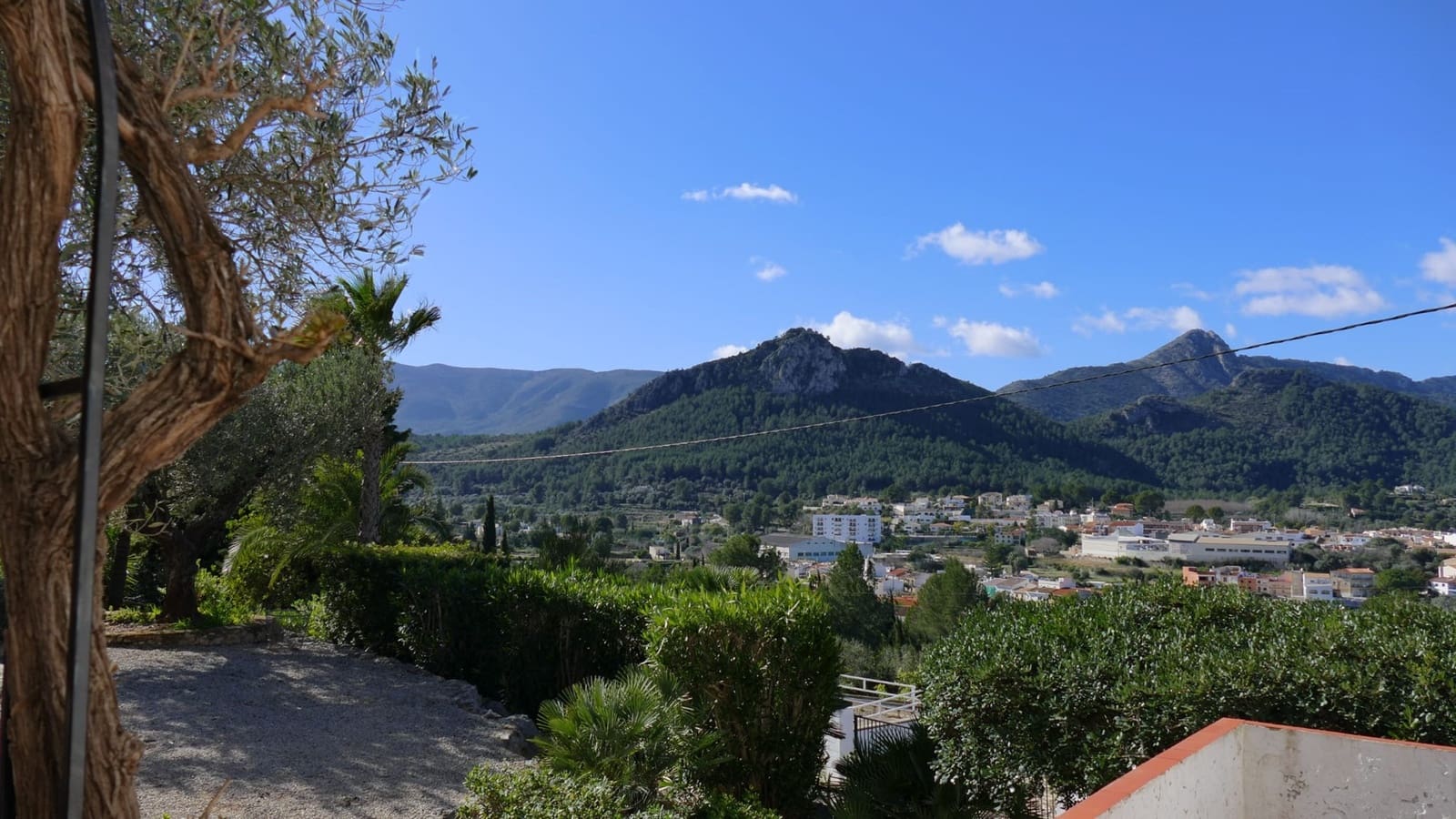 2 bedroom Villa for sale in Orba with garage - € 330,000 (Ref: 10040017)