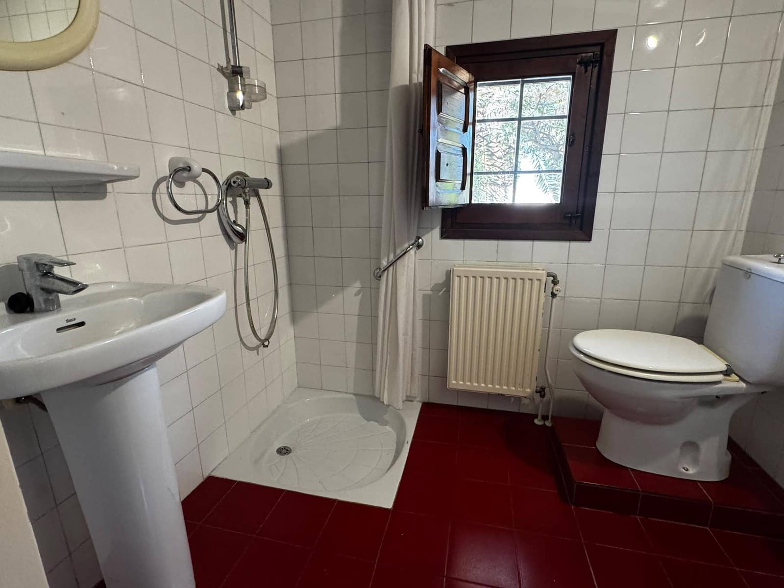 2 bedroom Villa for sale in Orba with garage - € 330,000 (Ref: 10040017)