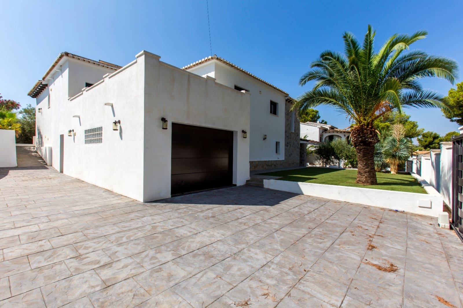 4 soveværelse Villa til salg i Moraira med swimmingpool garage - € 1.195.000 (Ref: 10040022)