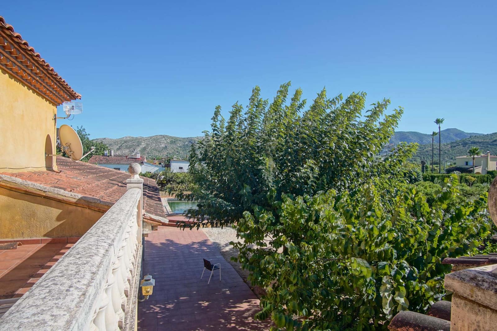 6 Zimmer Villa zu verkaufen in Pedreguer mit Pool Garage - 732.000 € (Ref: 10040024)