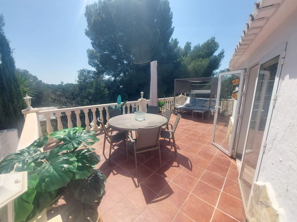 2 slaapkamer Bungalow te koop in Altea la Vella met zwembad - € 395.000 (Ref: 10040026)