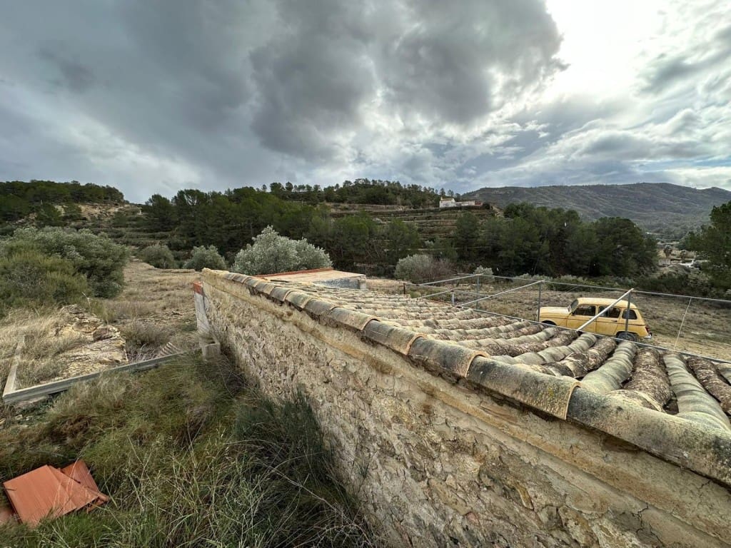 Finca/Country House for sale in Relleu - € 139,000 (Ref: 10040027)