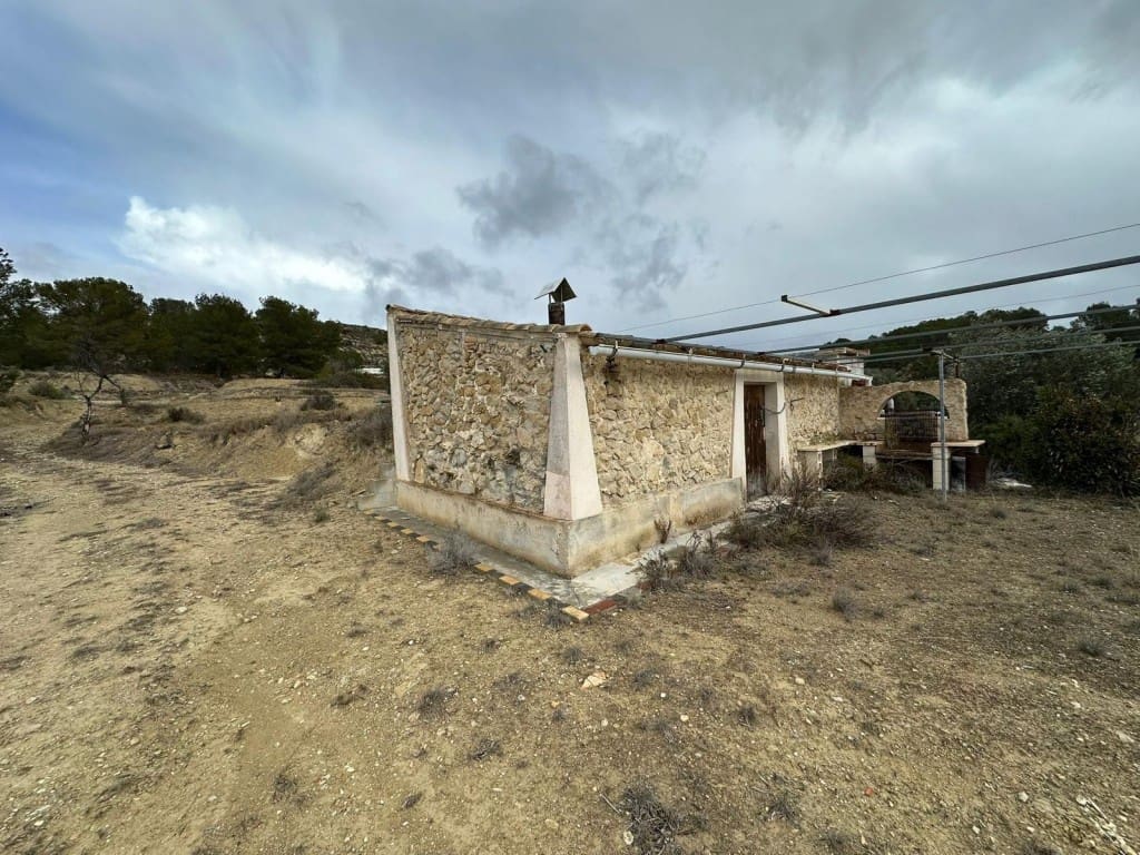 Finca/Country House for sale in Relleu - € 139,000 (Ref: 10040027)
