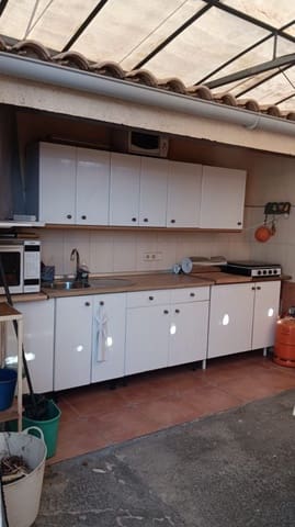 6 makuuhuone Maalaistalo myytävänä paikassa La Nucia Pueblo  , La Nucia mukana uima-altaan 
autotalli - 595 000 € (Ref: 10040028)
