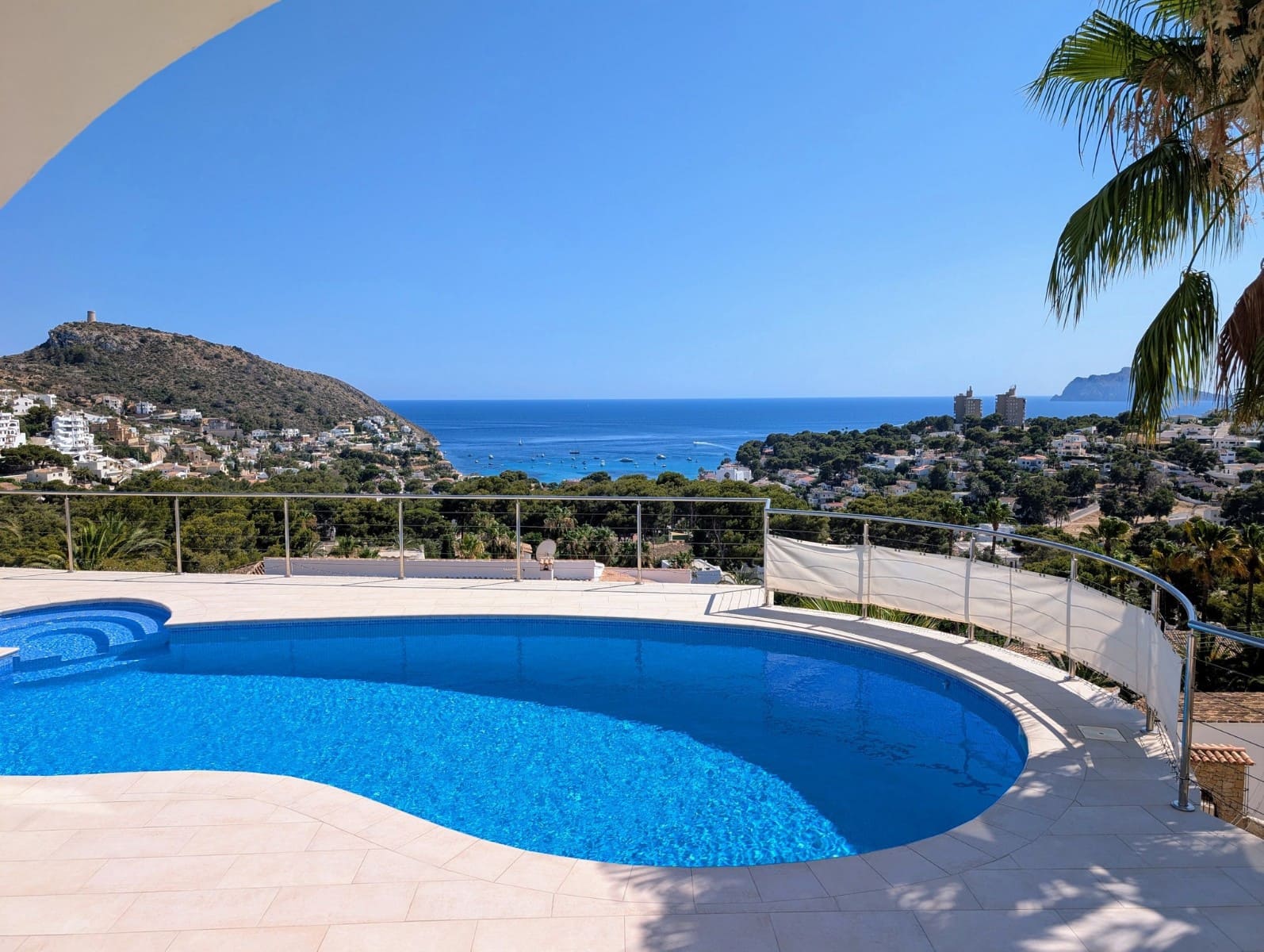 3 sovrum Villa till salu i Moraira med pool garage - 1 330 000 € (Ref: 10040031)