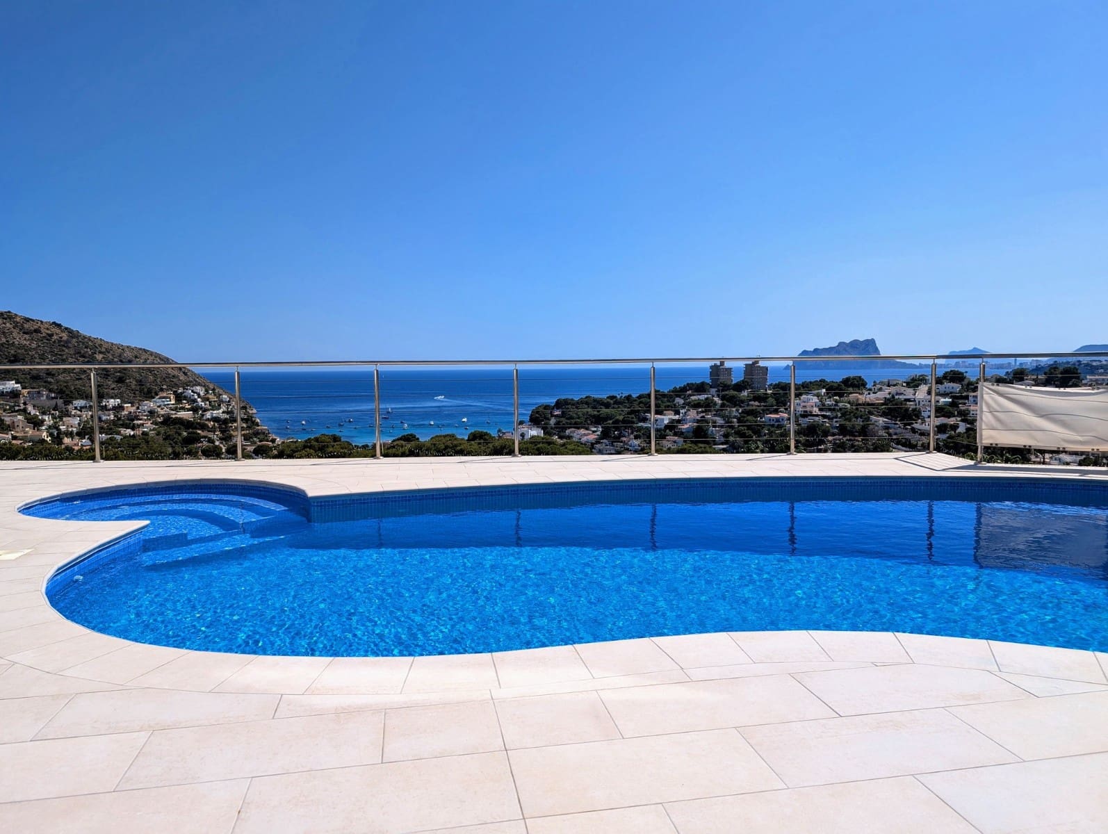 3 sovrum Villa till salu i Moraira med pool garage - 1 330 000 € (Ref: 10040031)