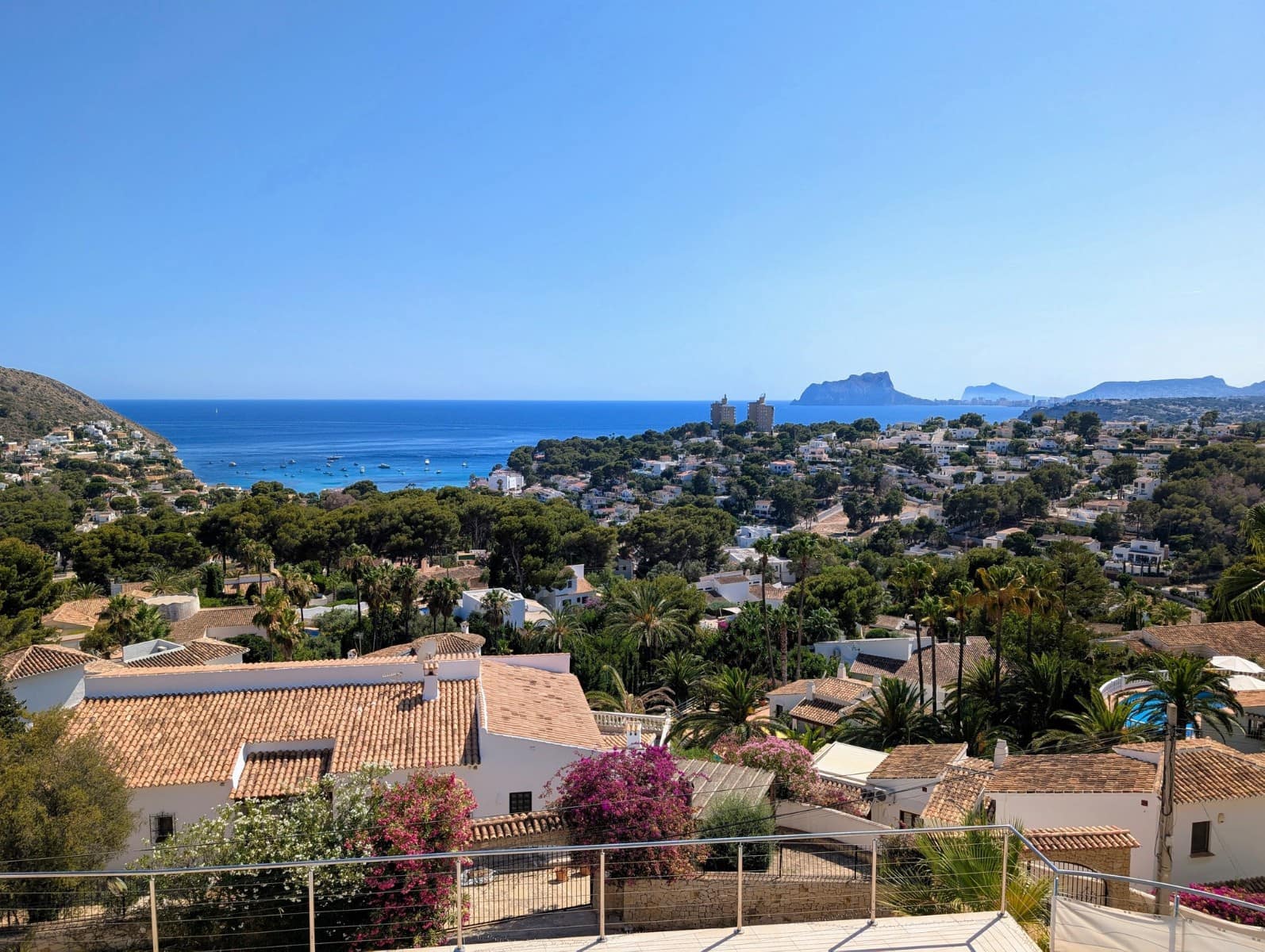 3 sovrum Villa till salu i Moraira med pool garage - 1 330 000 € (Ref: 10040031)