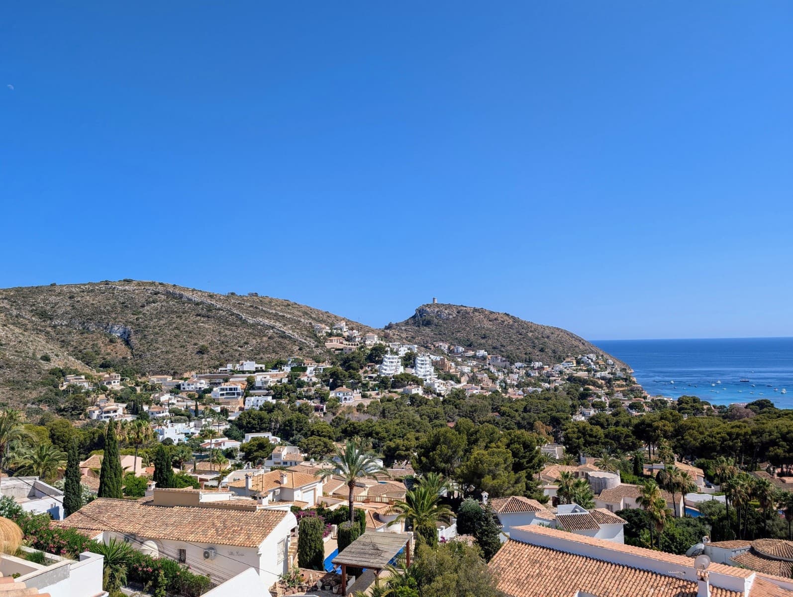 3 sovrum Villa till salu i Moraira med pool garage - 1 330 000 € (Ref: 10040031)