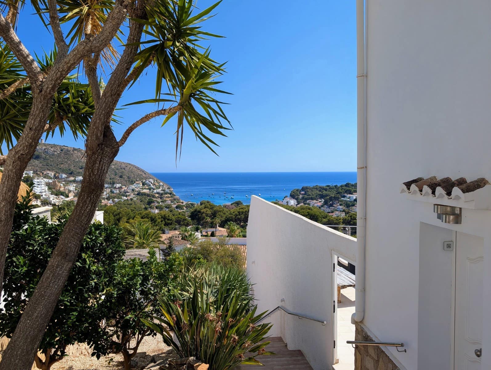 3 sovrum Villa till salu i Moraira med pool garage - 1 330 000 € (Ref: 10040031)