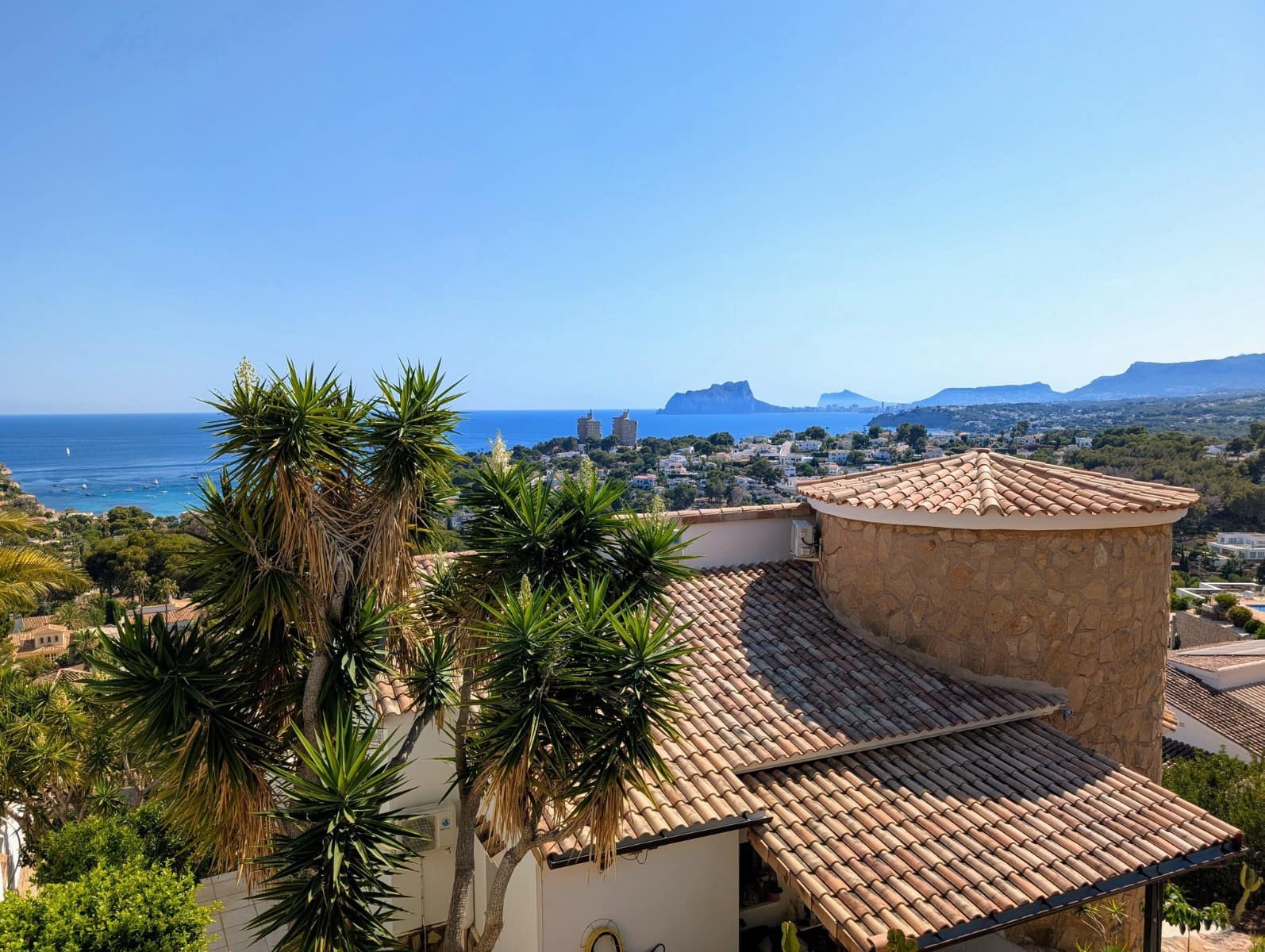 3 sovrum Villa till salu i Moraira med pool garage - 1 330 000 € (Ref: 10040031)