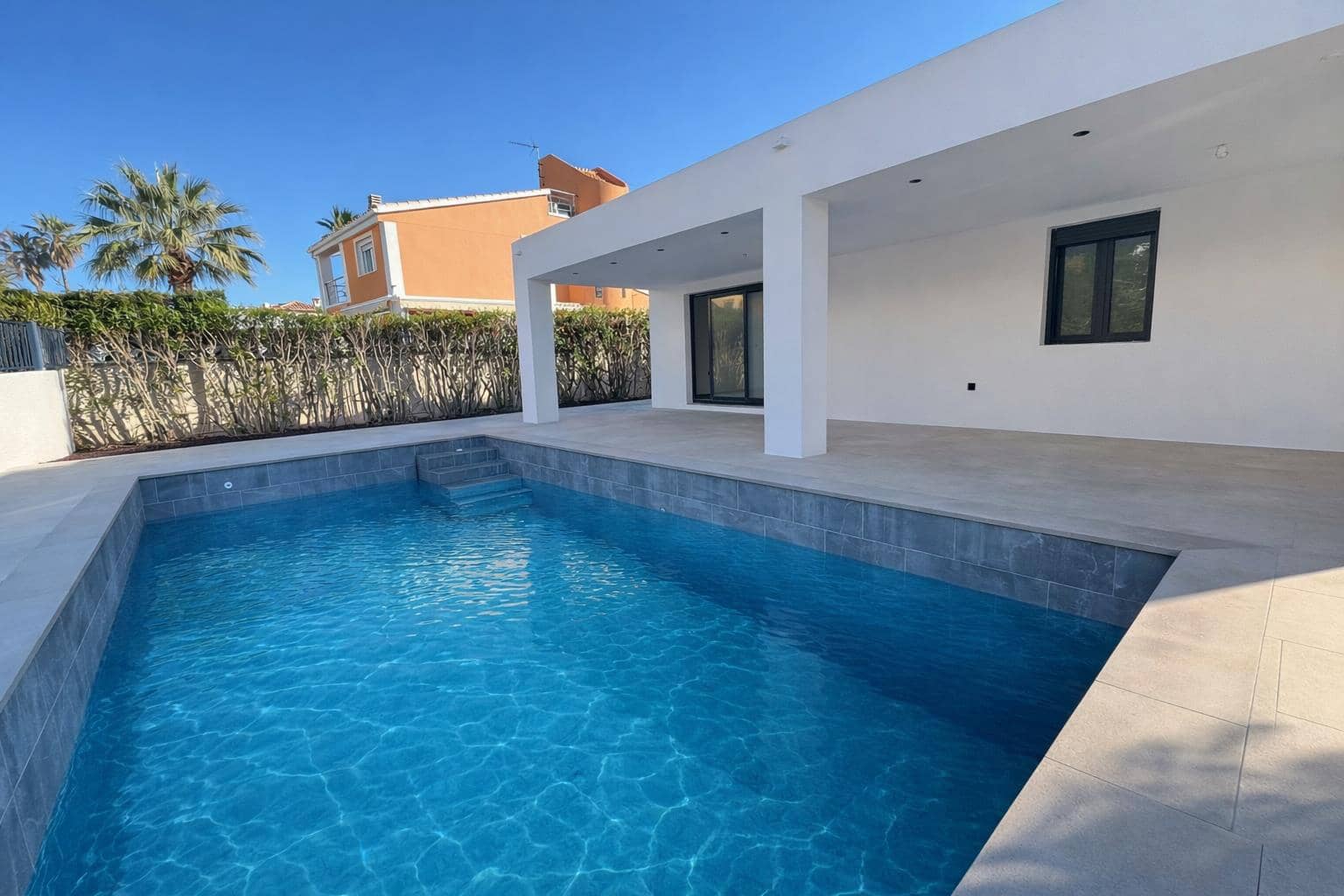 3 chambre Villa/Maison à vendre à Denia avec piscine - 1 190 000 € (Ref: 10040037)