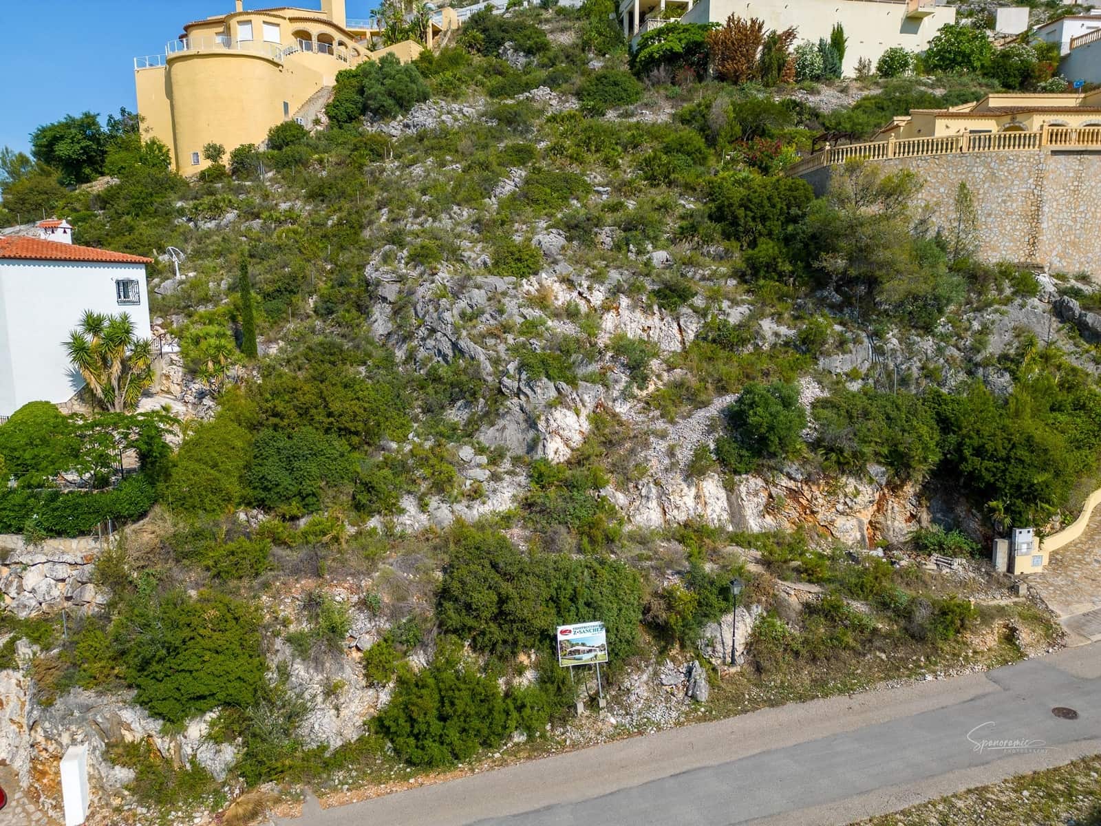 3 bedroom Villa for sale in Pedreguer with pool - € 885,000 (Ref: 10040038)