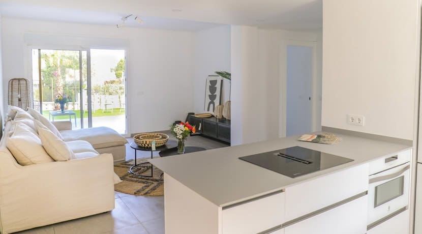 2 soverom Leilighet til salgs i Denia med svømmebasseng - € 275 000 (Ref: 10040039)