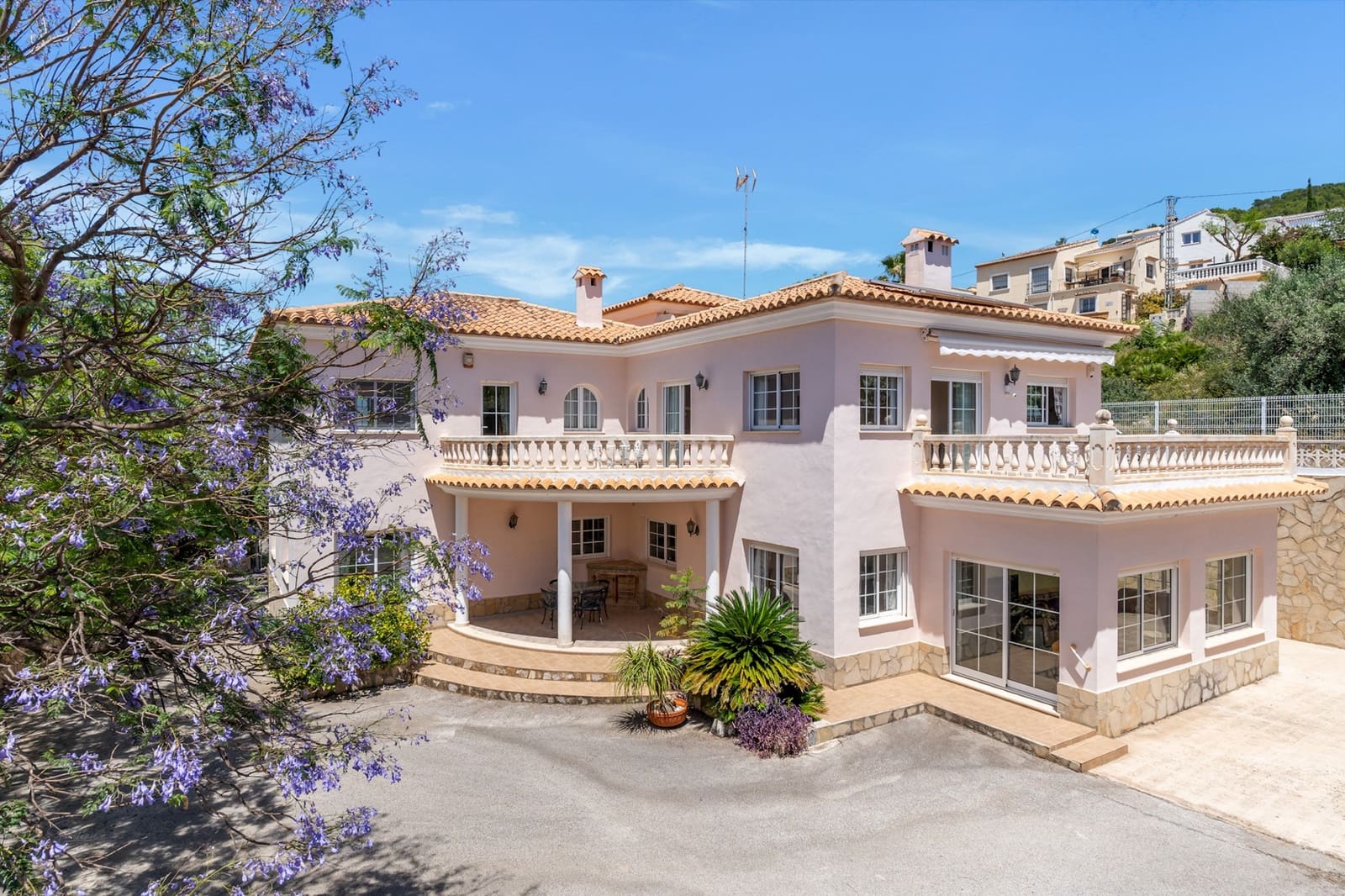 6 quarto Moradia para venda em Orba com piscina - 799 000 € (Ref: 10040040)