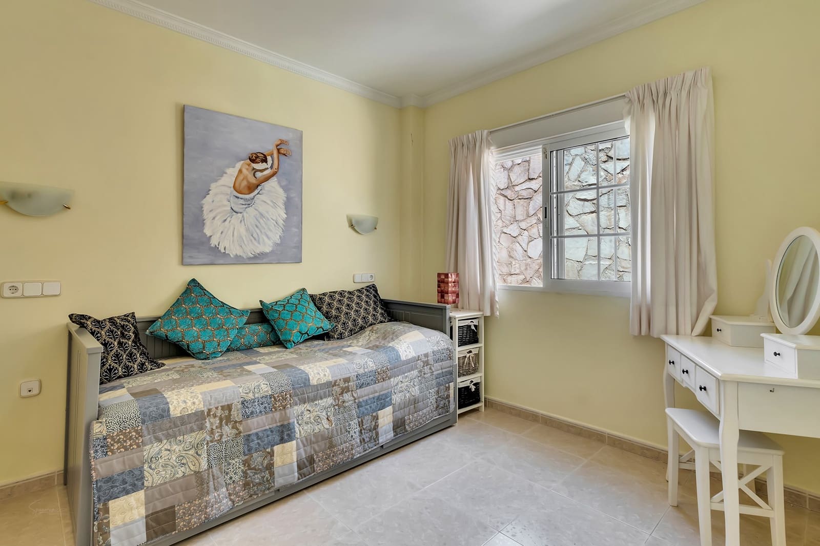 6 quarto Moradia para venda em Orba com piscina - 799 000 € (Ref: 10040040)