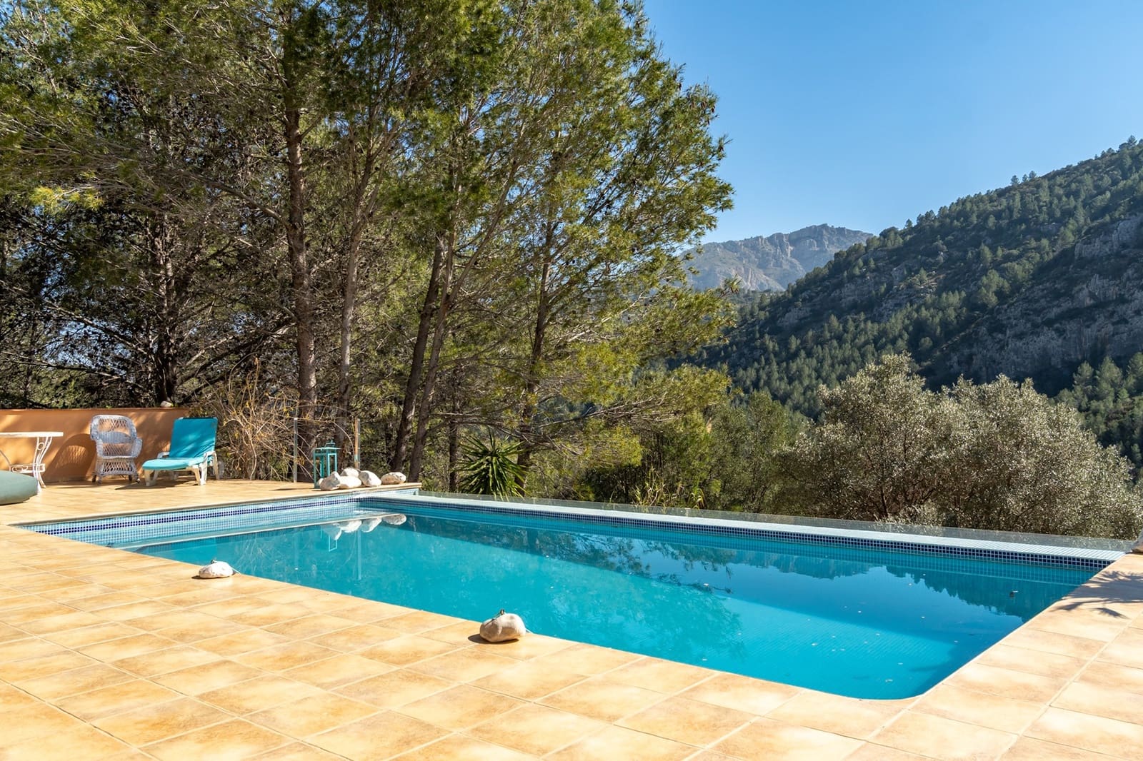 4 bedroom Villa for sale in Castell de Castells with pool - € 425,000 (Ref: 10040052)