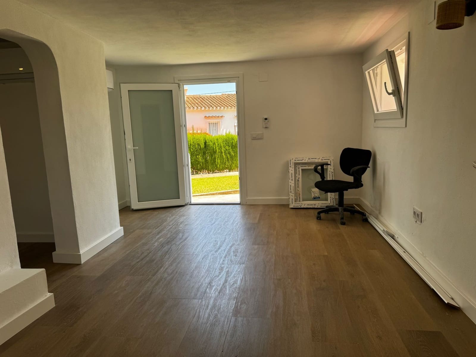 3 soveværelse Byhus til salg i Denia med swimmingpool - € 380.000 (Ref: 10040065)