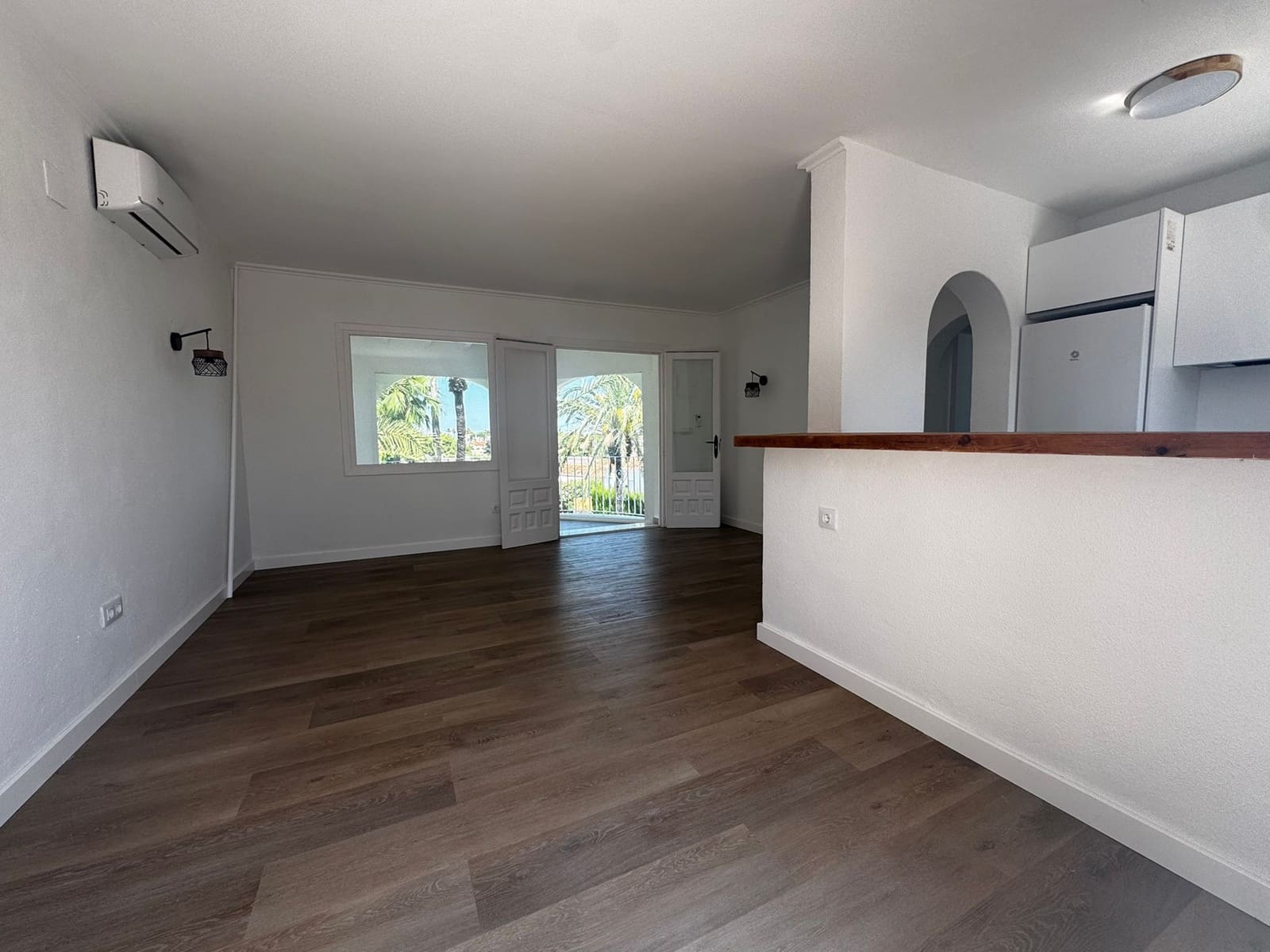 3 soveværelse Byhus til salg i Denia med swimmingpool - € 380.000 (Ref: 10040065)