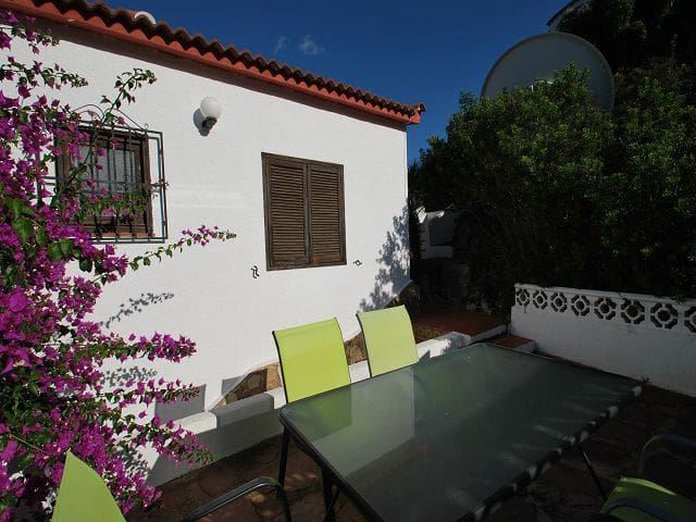 4 bedroom Villa for sale in Pedreguer with pool - € 290,000 (Ref: 10040066)