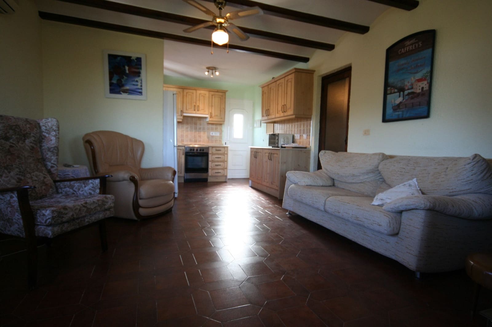 4 bedroom Villa for sale in Pedreguer with pool - € 290,000 (Ref: 10040066)