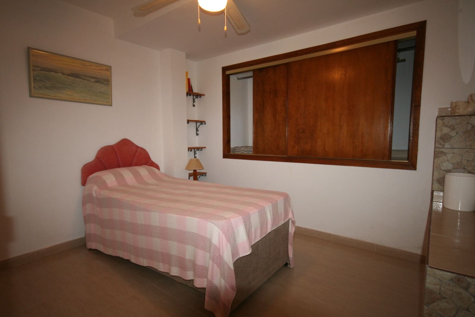 4 bedroom Villa for sale in Pedreguer with pool - € 290,000 (Ref: 10040066)