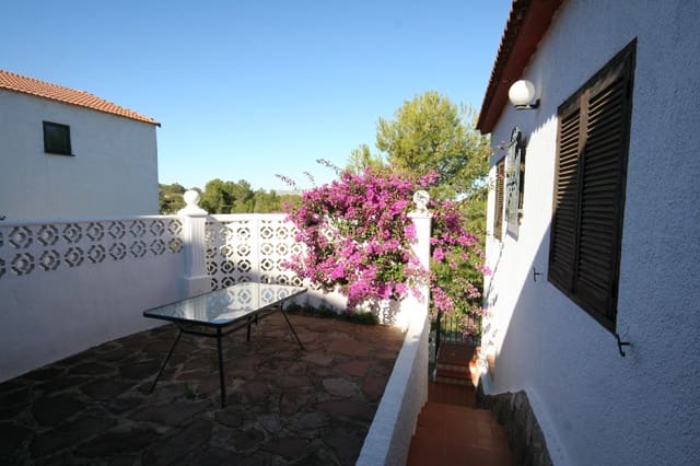 4 Zimmer Villa zu verkaufen in Pedreguer mit Pool - 290.000 € (Ref: 10040066)