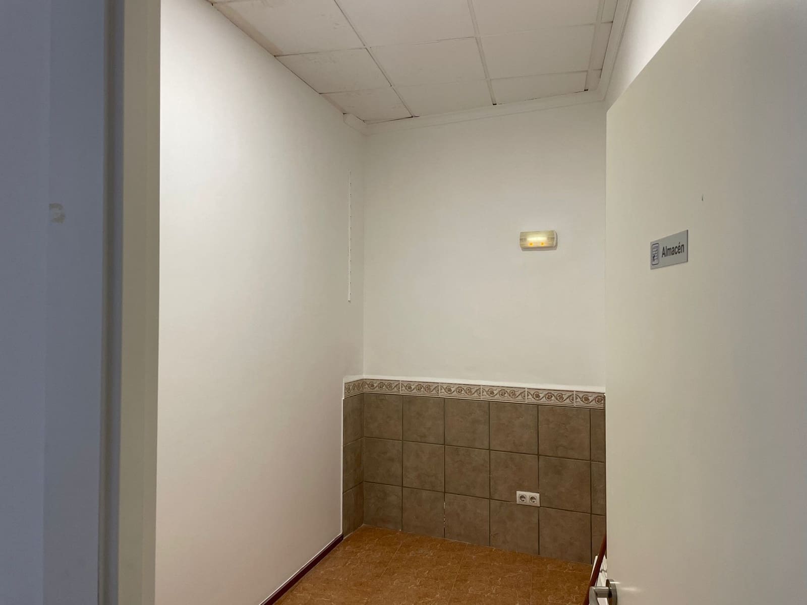 Commercial for sale in Ondara - € 121,000 (Ref: 10040076)
