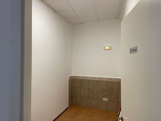 Commercial for sale in Ondara - € 121,000 (Ref: 10040076)
