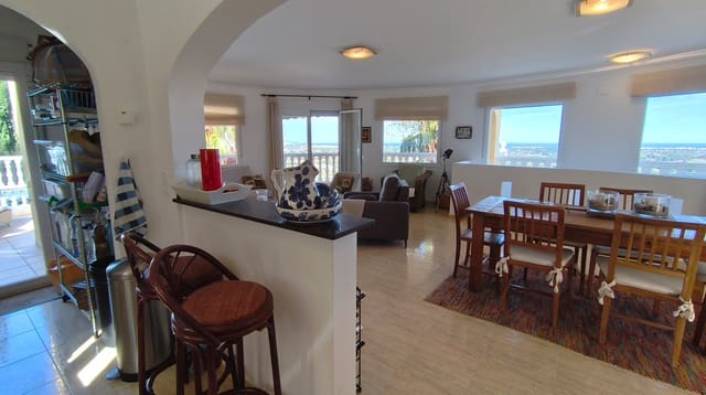 3 soveværelse Villa til salg i La Sella med swimmingpool - € 675.000 (Ref: 10040081)