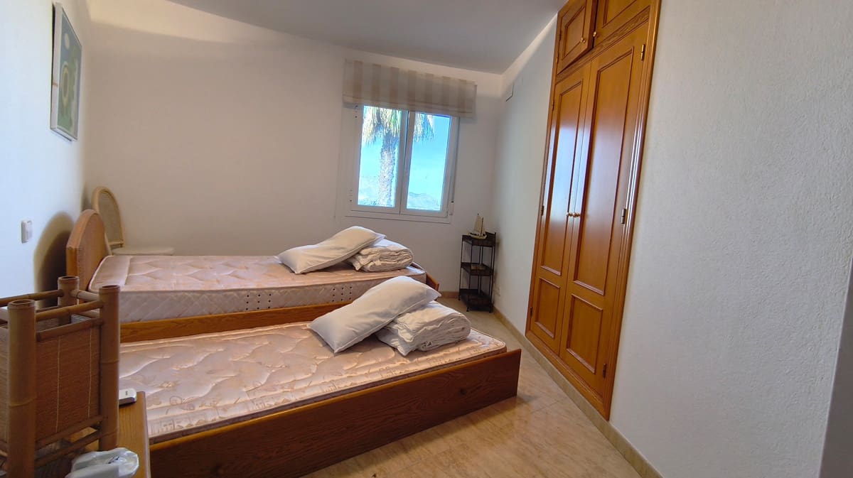 3 soveværelse Villa til salg i La Sella med swimmingpool - € 675.000 (Ref: 10040081)