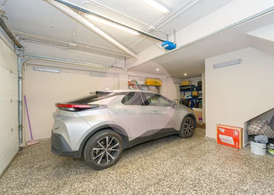 5 soverom Hus til salgs i Alicante by med svømmebasseng - € 950 000 (Ref: 10040085)