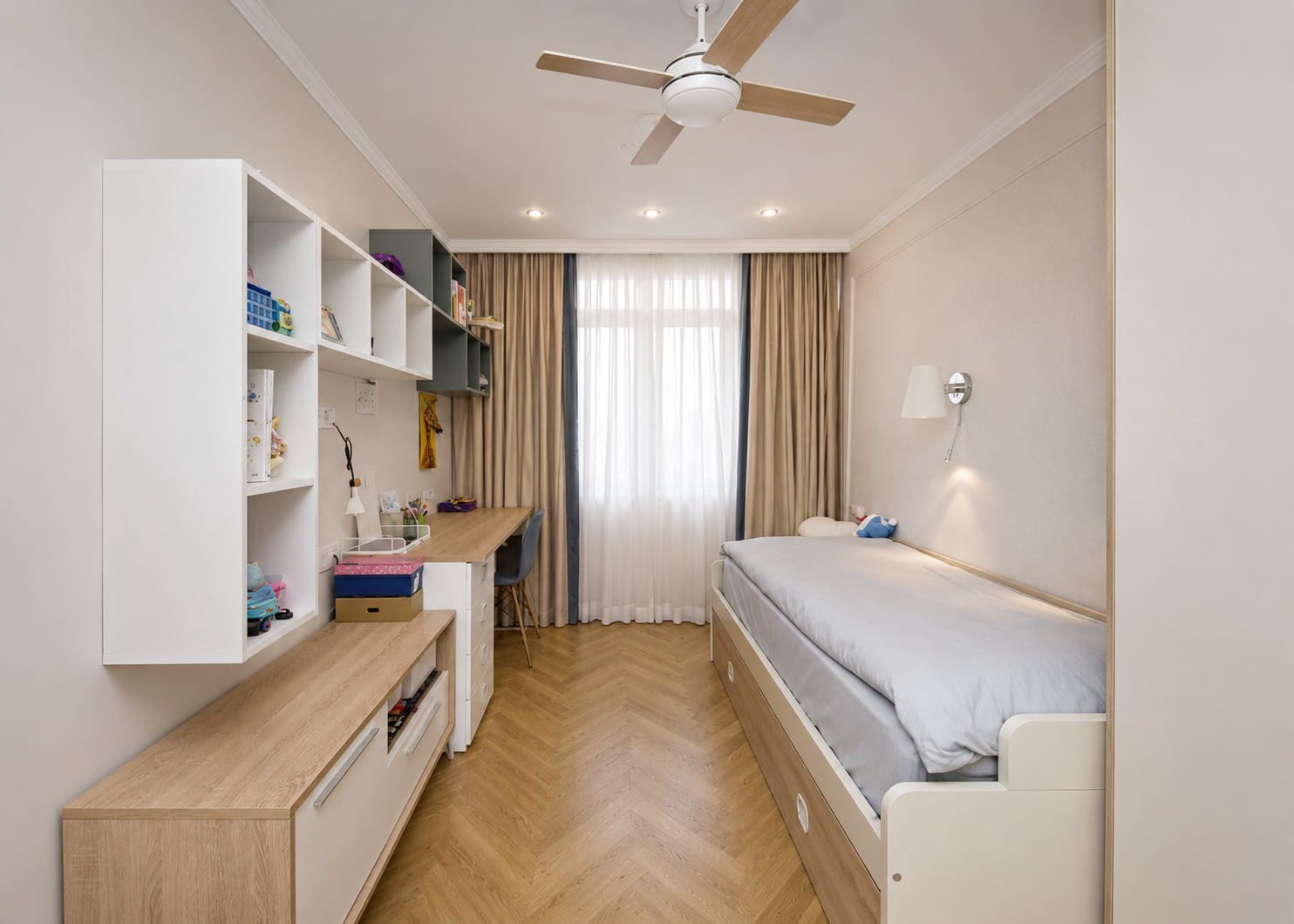 5 soverom Hus til salgs i Alicante by med svømmebasseng - € 950 000 (Ref: 10040085)