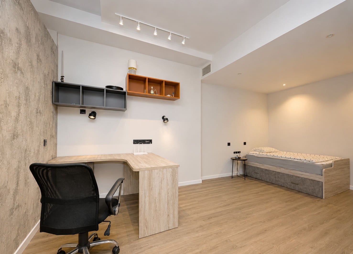 5 soverom Hus til salgs i Alicante by med svømmebasseng - € 950 000 (Ref: 10040085)