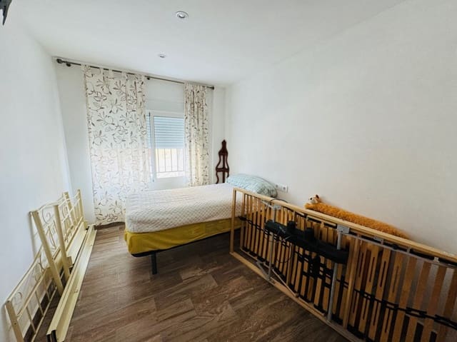 Apartamento de 3 habitaciones en Orba en venta - 145.000 € (Ref: 10040091)
