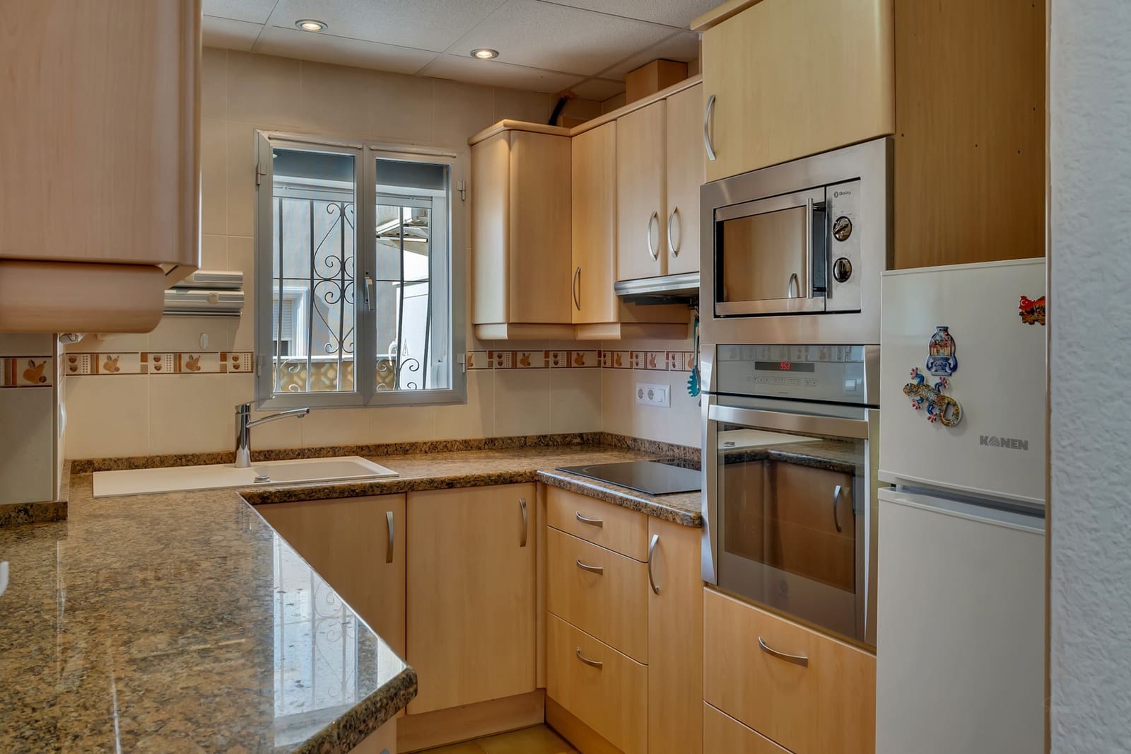 4 bedroom Villa for sale in Els Poblets with pool - € 478,000 (Ref: 10040095)