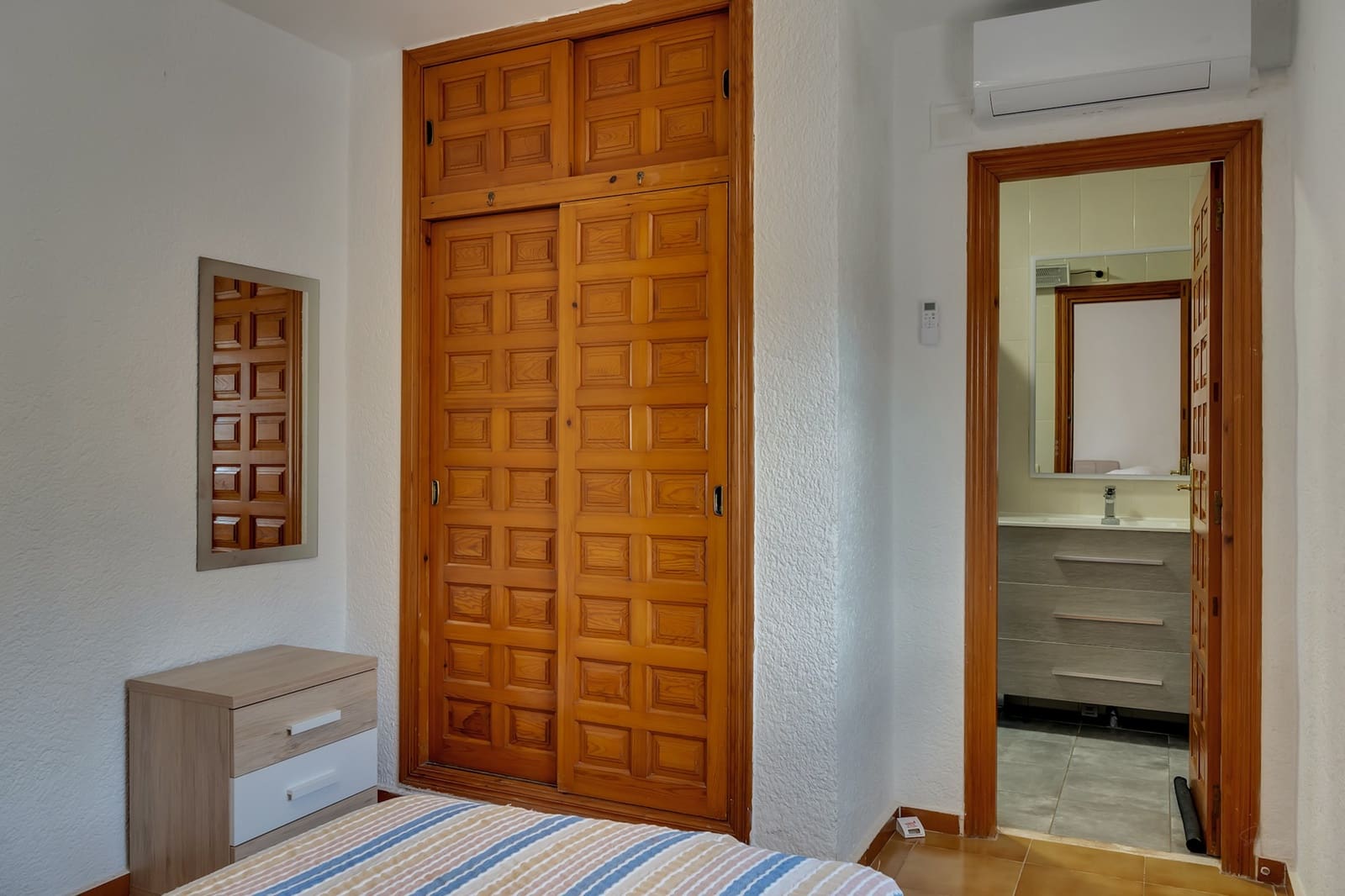 4 bedroom Villa for sale in Els Poblets with pool - € 478,000 (Ref: 10040095)